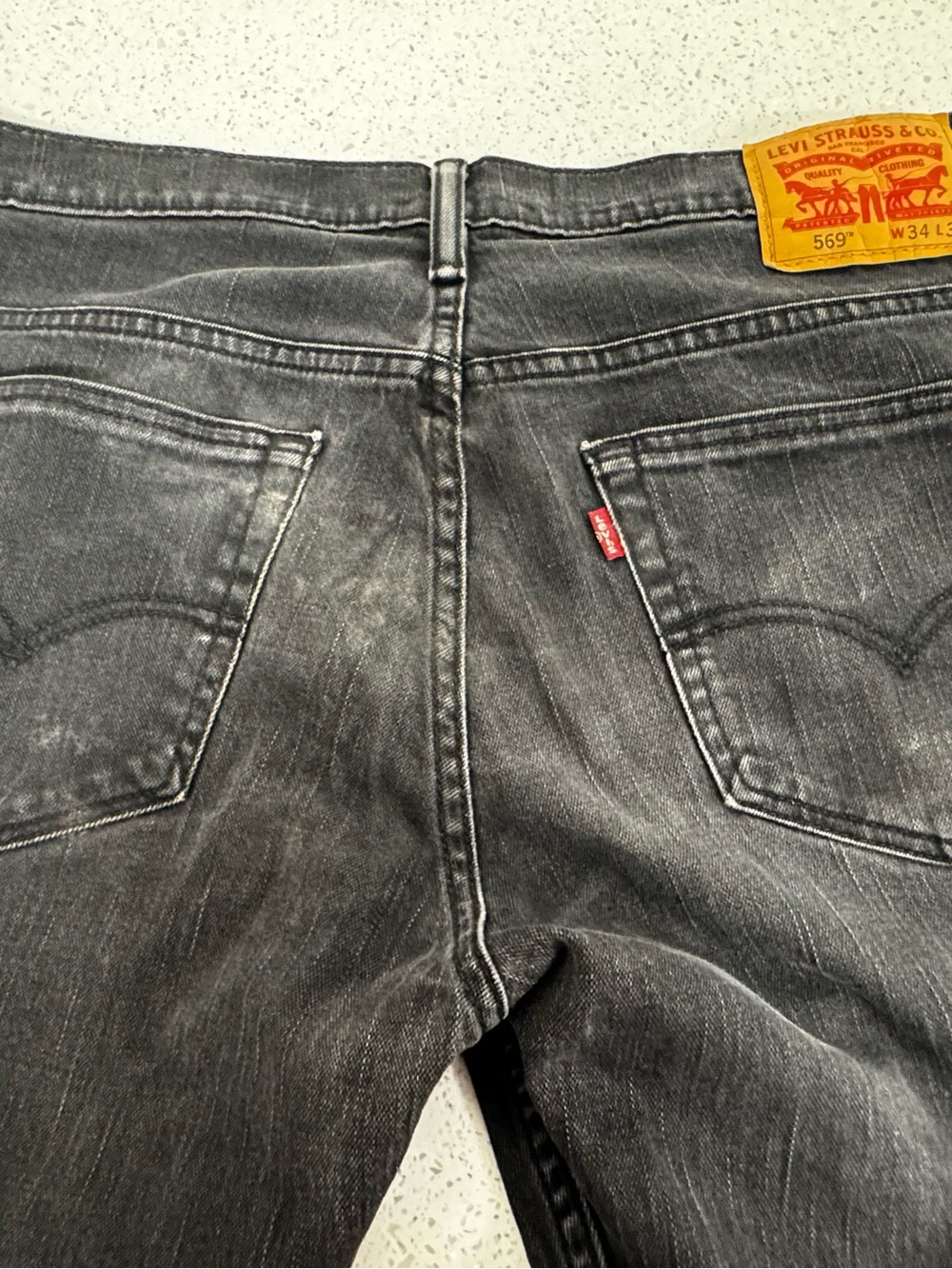 Levi’s 569 Loose Straight Jeans Mens 34x36 Black Denim Baggy Whiskered Y2K - Picture 6 of 6
